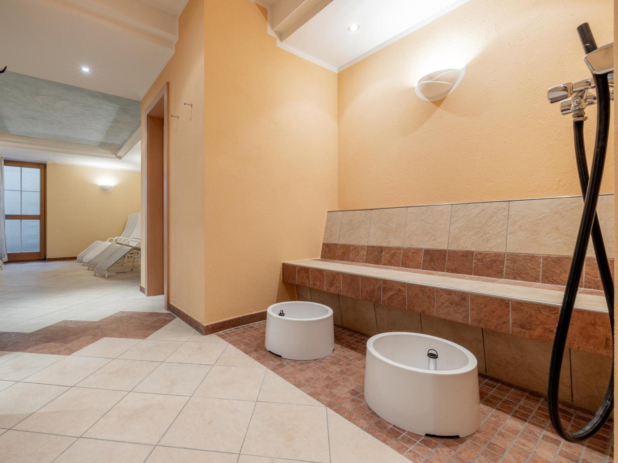 Hotel Garni Europa Sankt Anton am Arlberg Bagian luar foto
