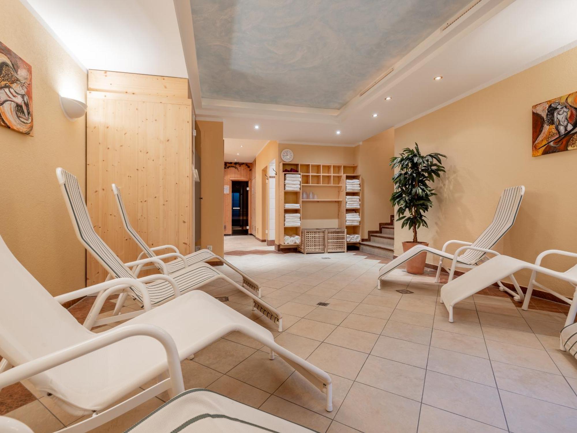 Hotel Garni Europa Sankt Anton am Arlberg Bagian luar foto