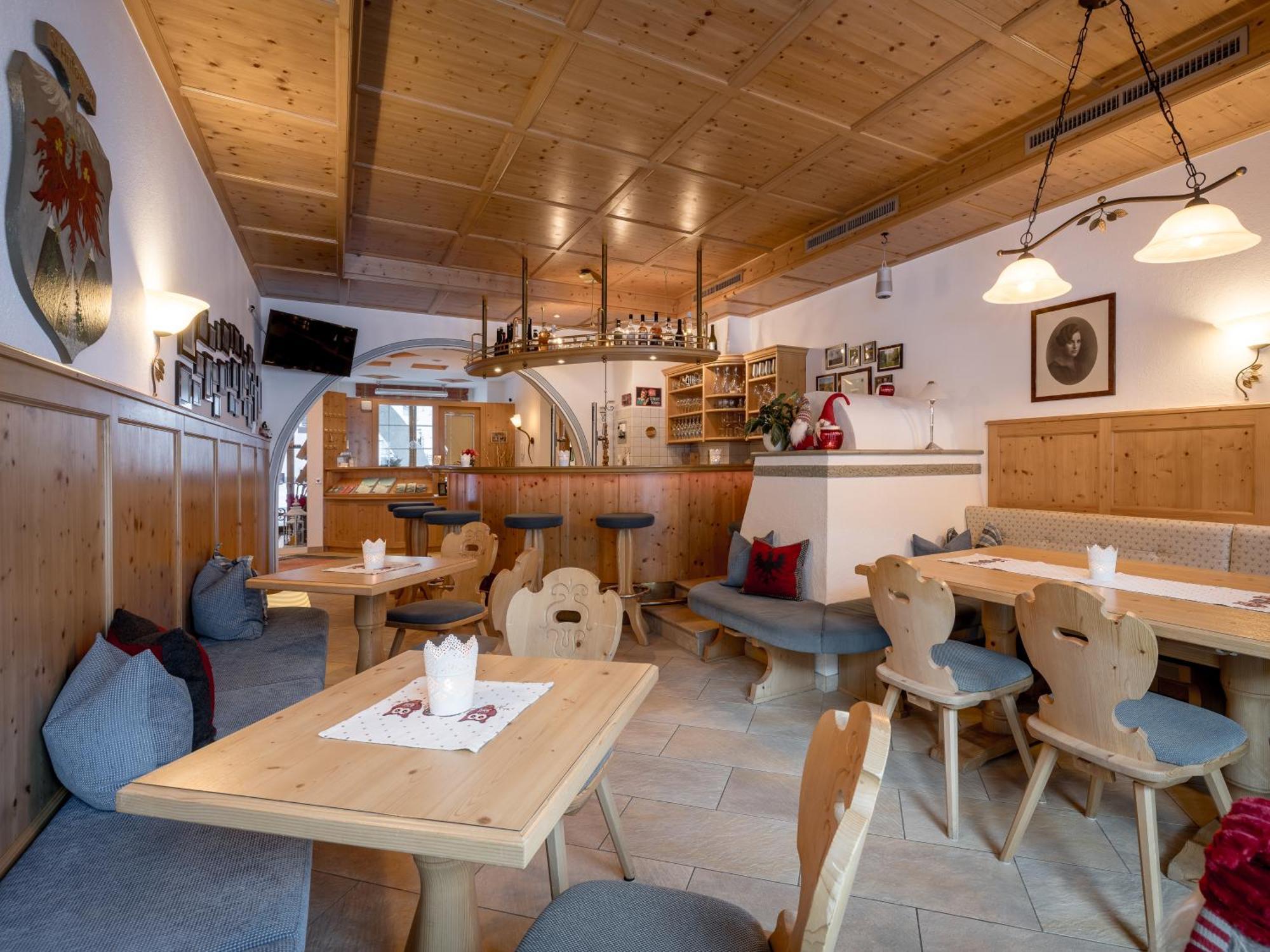 Hotel Garni Europa Sankt Anton am Arlberg Bagian luar foto