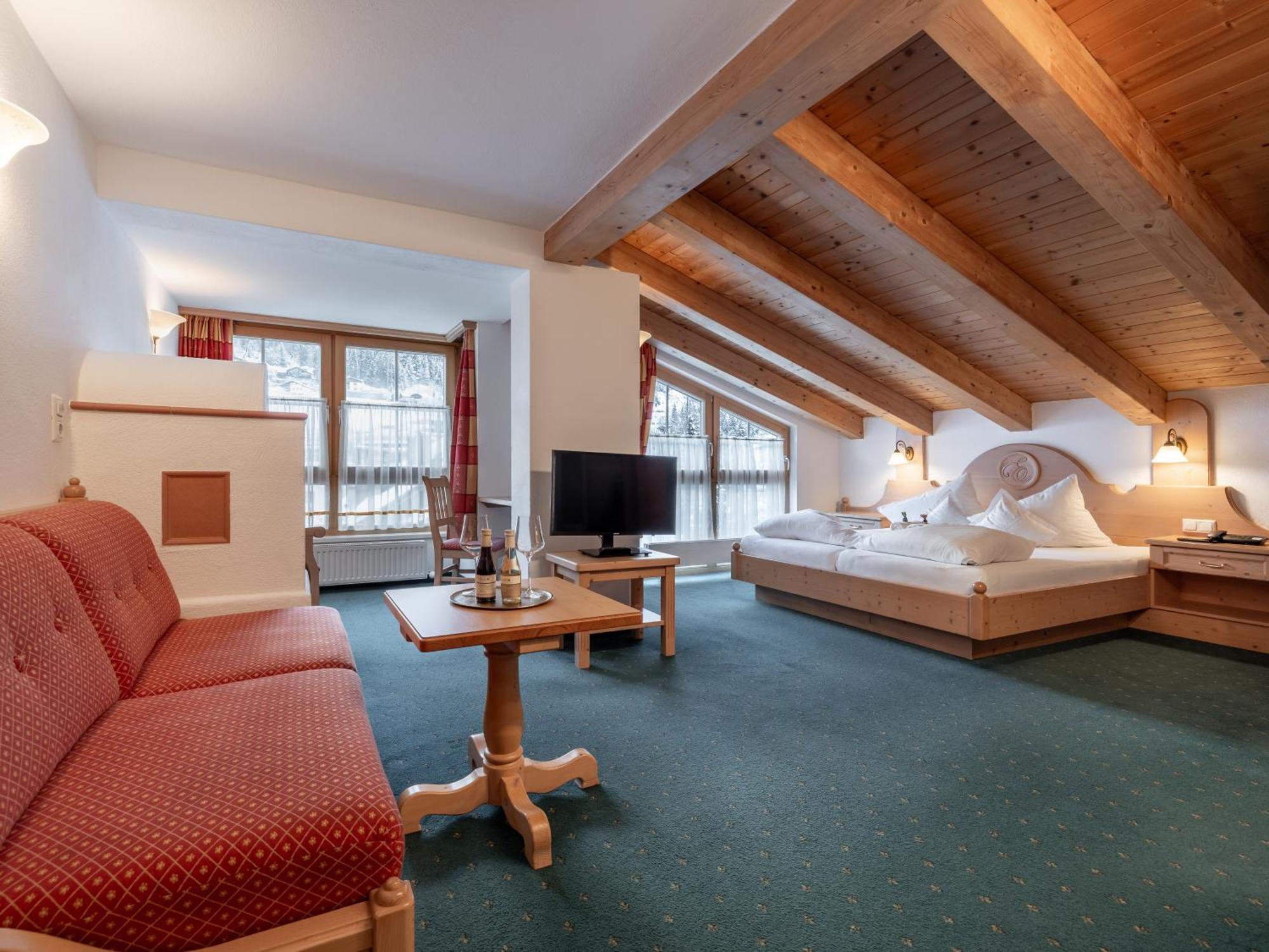 Hotel Garni Europa Sankt Anton am Arlberg Bagian luar foto